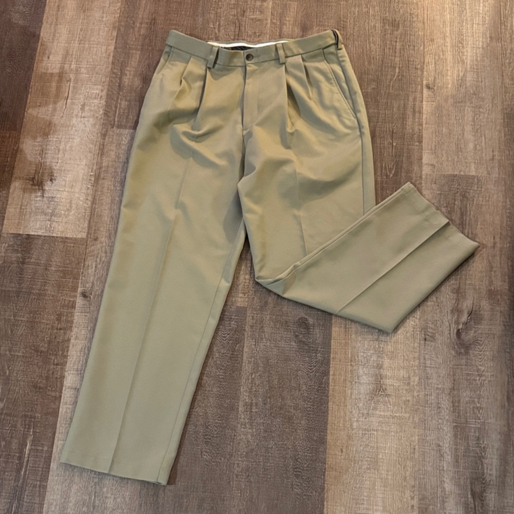Haggar Men's Khaki